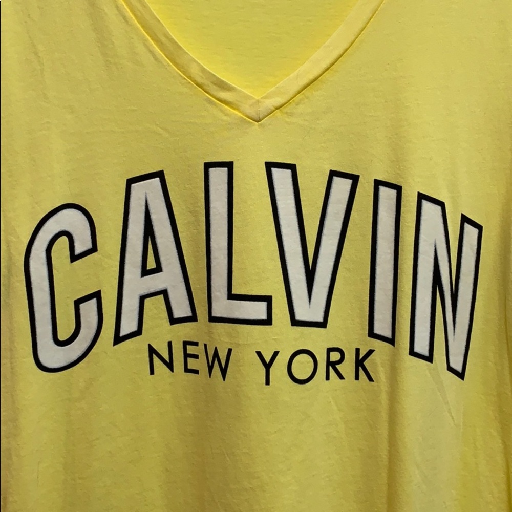 NEW CALVIN KLEIN t-shirt